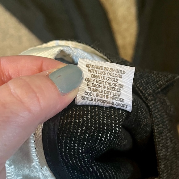 Maurice’s 9/10 Wide Leg Gray Pants - Picture 3 of 8